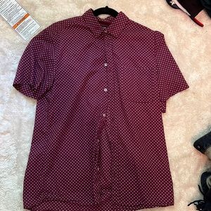 H&M Maroon Polka Dot Shortsleeve Button Down